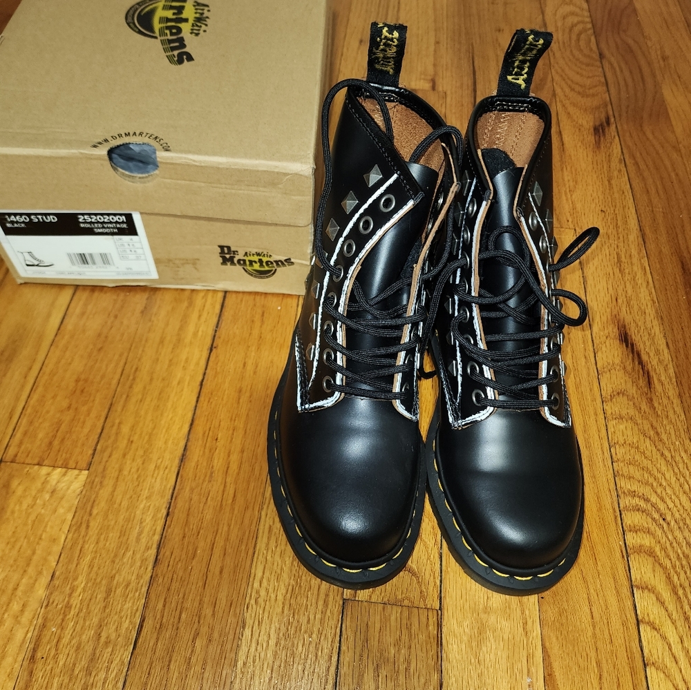 1460 Stud black Dr Martens